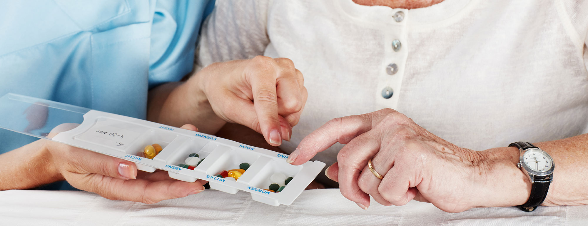 Medikamentenabgabe Spitex Prix Santé für den Kanton Zürich, Pflege und Betreuung für Senioren Zuhause und Unterstützung für pflegende Angehörige Medikamentenabgabe Spitex Prix Santé für den Kanton Zürich, Pflege und Betreuung für Senioren Zuhause und Unterstützung für pflegende Angehörige