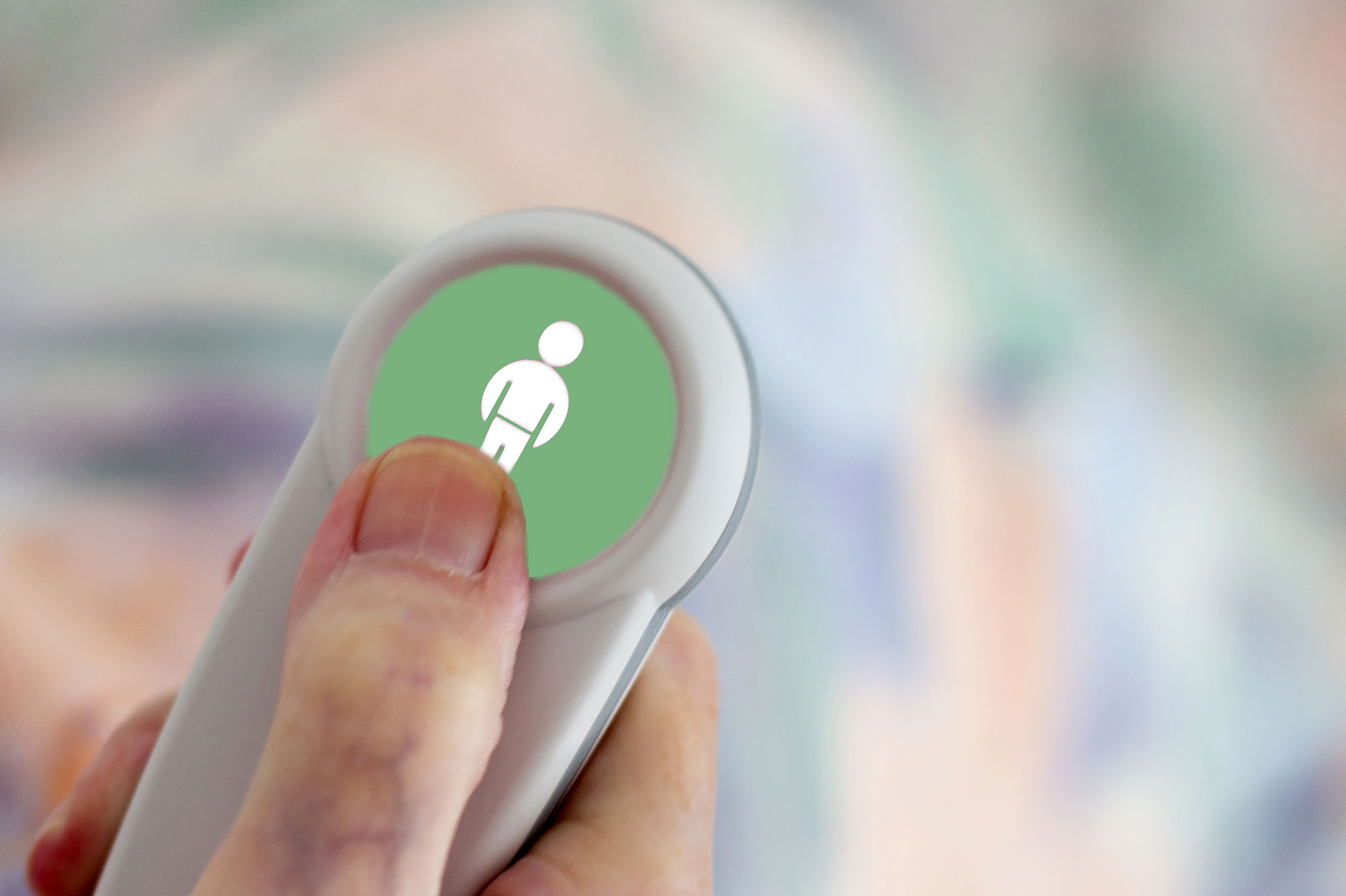 Anschluss an die Notrufzentrale für die Pflege Zuhause als Teil des Angebots für pflegende Angehörige der Spitex Prix Santé für den Kanton Zürich HomeCarePlus: Unterstützung im Alltag Zuhause